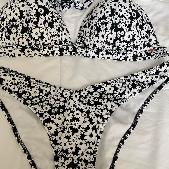 NWT PINK VS Victoria’s Secret black & white BIKINI SET - Picture 3 of 8